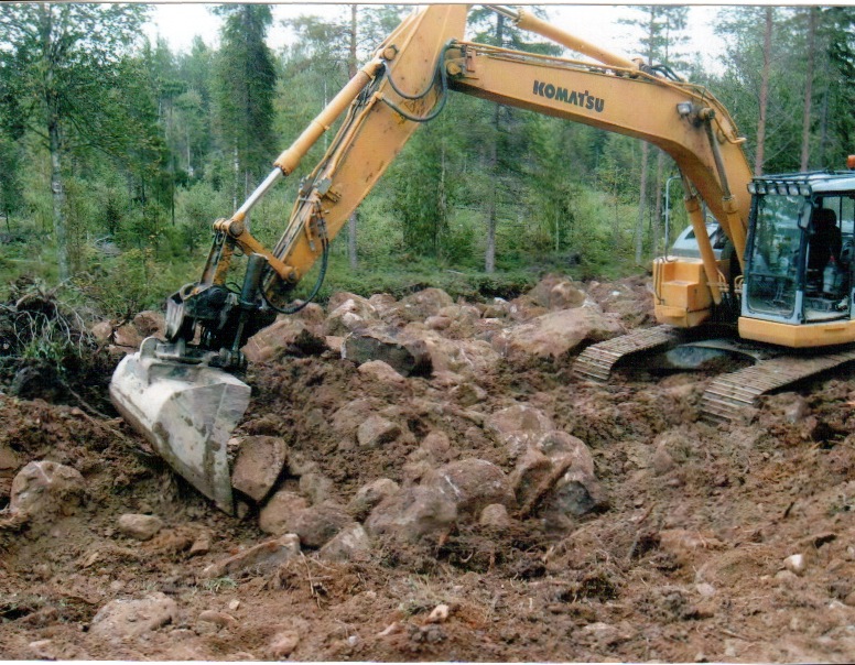 Kaivuutöiden aloitus 2.10.2000. Kuva: Hannu Mursunen